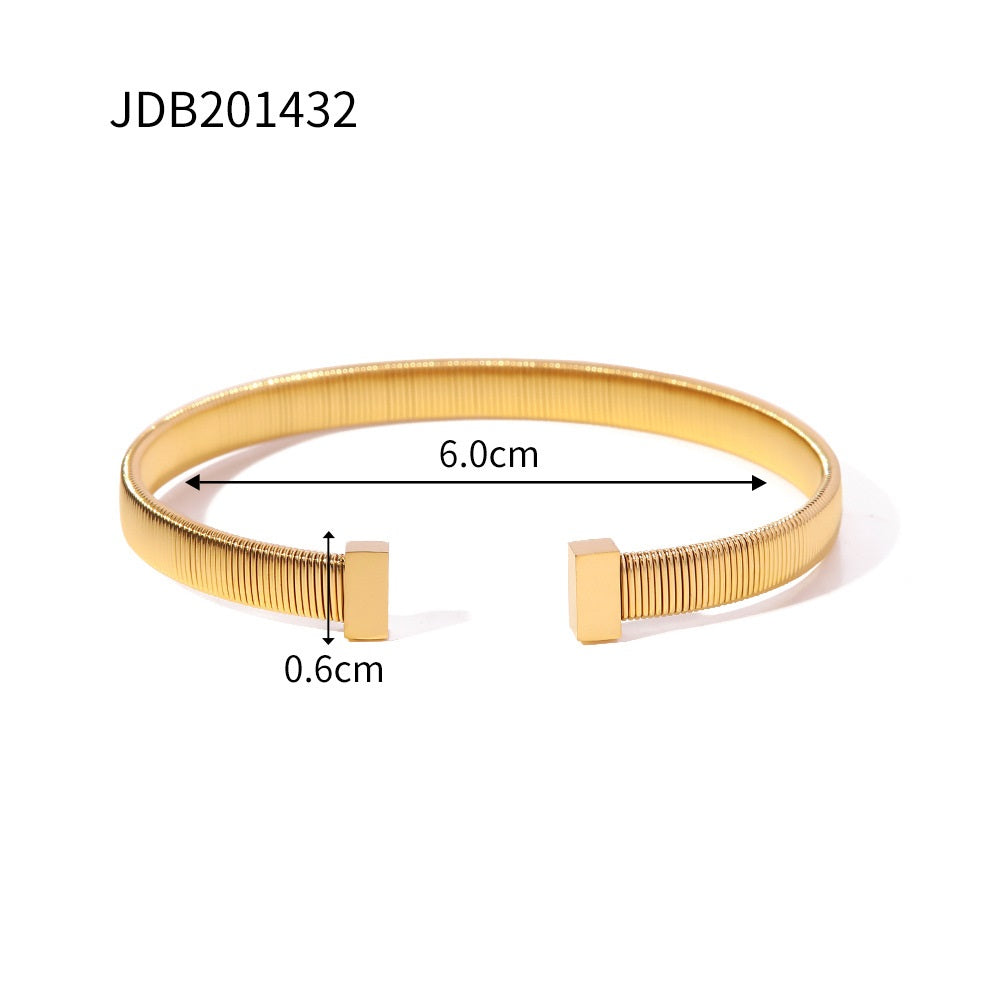 Simple Fashion Versatile Design Stainless Steel Non-fading 18K Gold Bracelet
