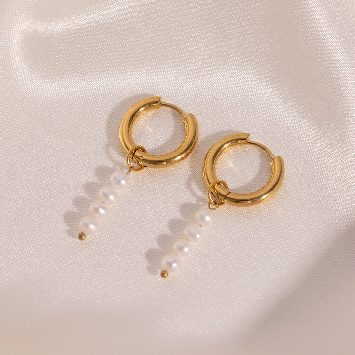 Stylish 18K Gold Stainless Steel Pearl Pendant Earrings